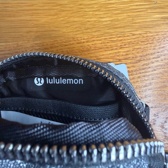 Lululemon Everywhere Belt Bag Nano Glitter Silver Mini Pouch Wristlet NWT - Picture 7 of 9
